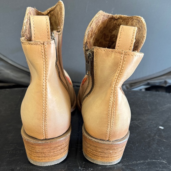 Corral Multicolor Embroidered Ankle Boots - Picture 2 of 14